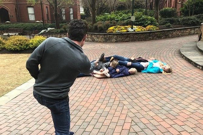 Adventurous Scavenger Hunt in Kamloops by Crazy Dash - Meeting and Pickup