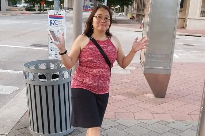 Adventurous Scavenger Hunt in Kelowna by Wacky Walks - Transportation and Pickup Location