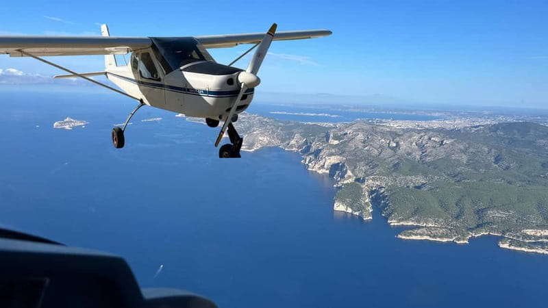 Aerial tour of Provence - Aerial Tour of Provence: An Unforgettable Perspective on a Beautiful Region