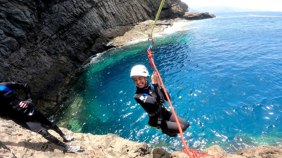 Agaete: Gran Canaria Coasteering Tour With Snorkeling - Key Points