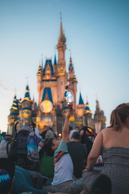 Airport Charles De Gaulle: Private Transfer for Families - Booking and Cancellation