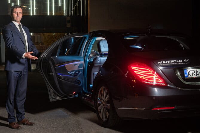 Airport to Cracow transfer by Luxurious VIP limo - Key Points / Takeaways