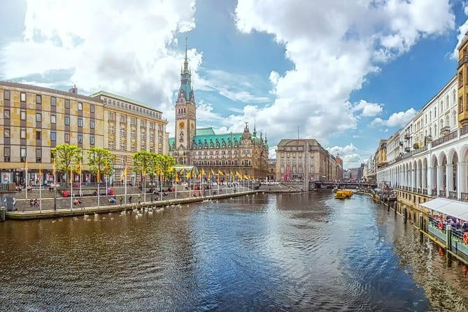 Airport Transfer: Hamburg Airport HAM to Hamburg by Business Car - Key Points / Takeaways