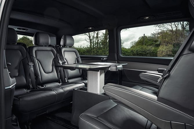 Airport Transfer: London to Heathrow Airport LHR by Luxury Van - Key points / Takeaways