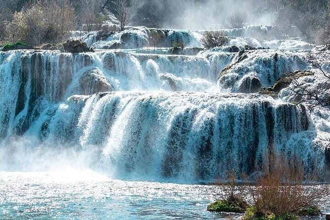Airport Zadar or Zadar to Split via Krka waterfalls for singles or couples - Who Is This Tour For?