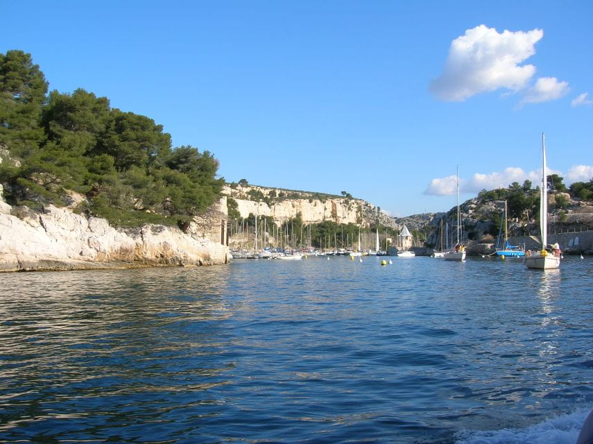 Aix-en-Provence: Cassis Boat Ride and Wine Tasting Day Tour - Tour Logistics and Inclusions