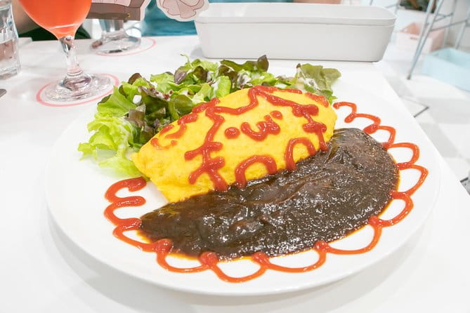 Akihabara Tailor-made Tour for Anime Fans - Immersive Maid Café Experience