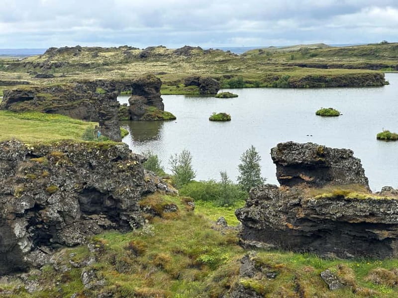 Akureyri: Lake Mývatn & Waterfall of the Gods - Private Tour - Discovering the Wonders of Lake Mývatn and Beyond