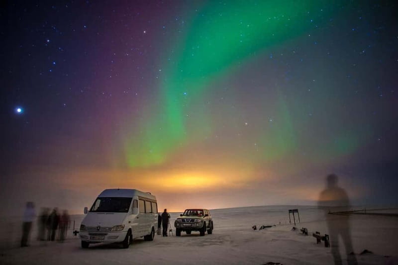 Akureyri: Northern Lights Hunt with Forest Lagoon Entry - An In-Depth Look at the Experience