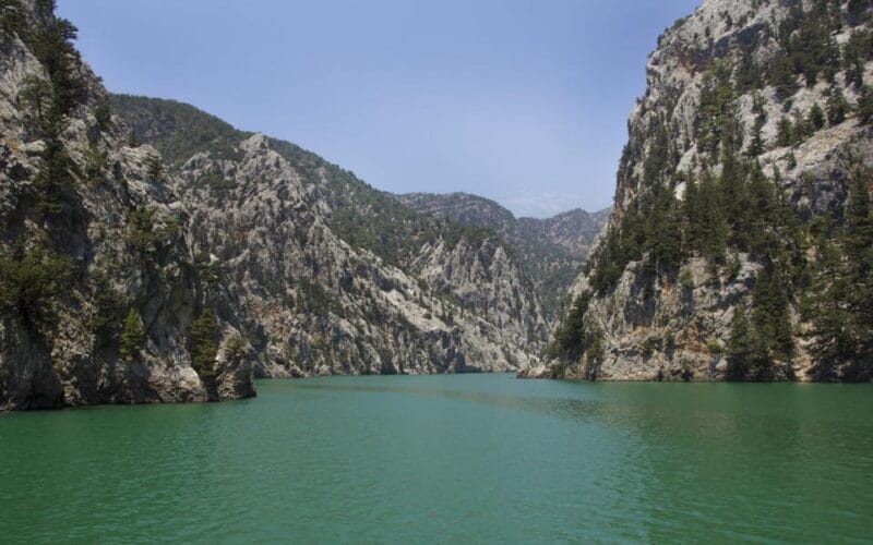 Alanya Green Canyon Boat tour with Lunch and Swimming Breaks - The Journey Begins: Transportation and Pickup