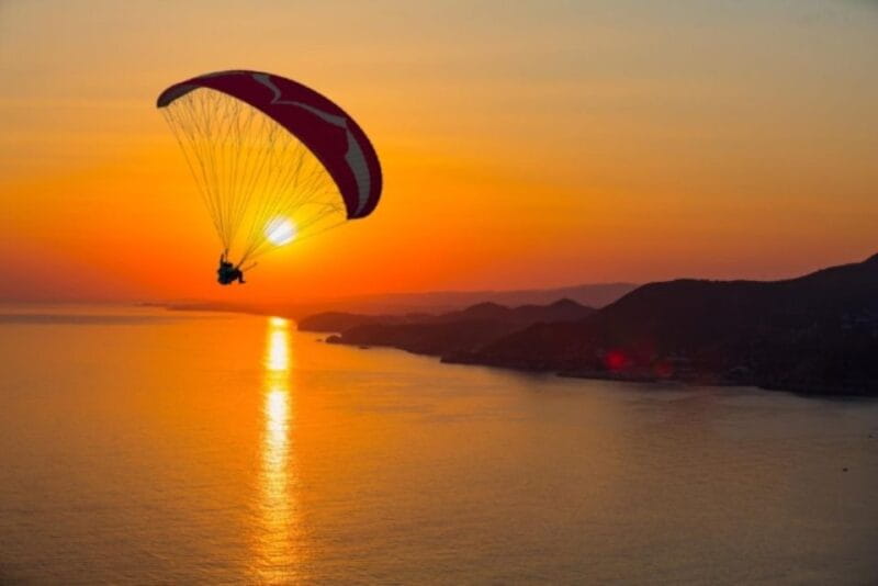 Alanya Paragliding Adventure Sail the Skies - Who Will Love This Experience?