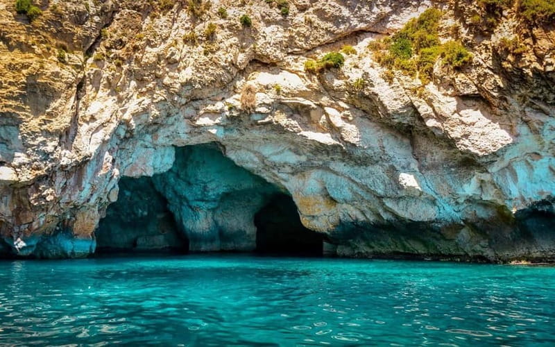 Alanya: Pirate Boat Tour with Lunch & Unlimited Soft Drinks - Discovering the Pirate Boat Tour in Alanya: A Fun-Filled Day on the Mediterranean