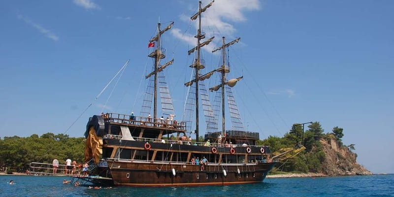 Alanya: Pirate Boat Tour with Lunch & Unlimited Soft Drinks - Key Points / Takeaways