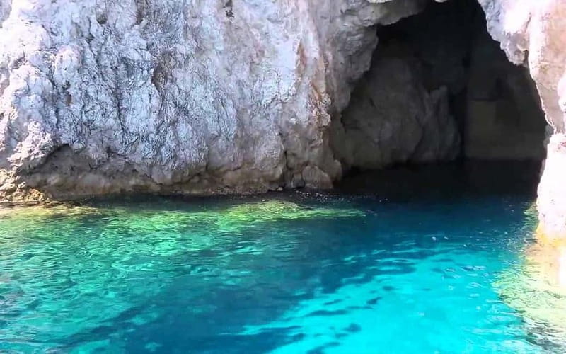 Alanya: Pirate Boat Tour with Lunch & Unlimited Soft Drinks - Analyzing the Experience: What’s Truly Worth Noticing