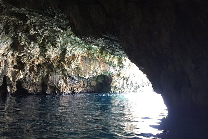 Alanya Pirate Boat Trip All-Inclusive with Lunch & Transfers - Entering the Pirate Realm: A Day on the Water