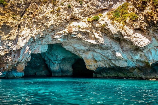 Alanya Pirate Boat Trip All-Inclusive with Lunch & Transfers - The Themed Experience: From Caves to Foam Parties
