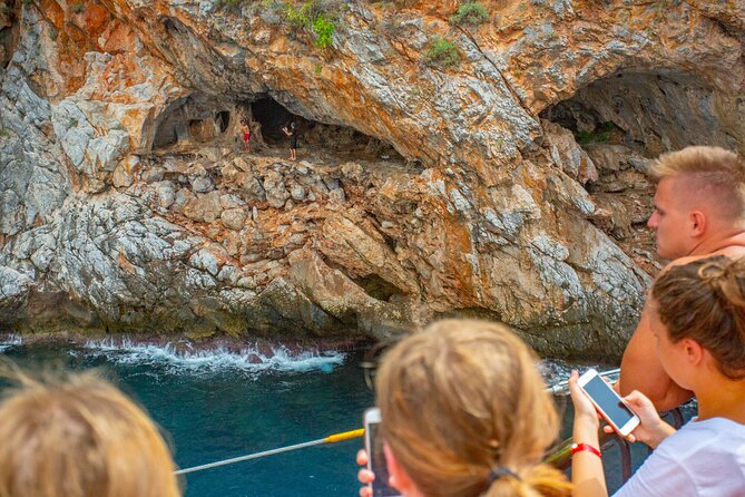 Alanya Pirate Boat With Lunch and Drinks - Lunch and Refreshments
