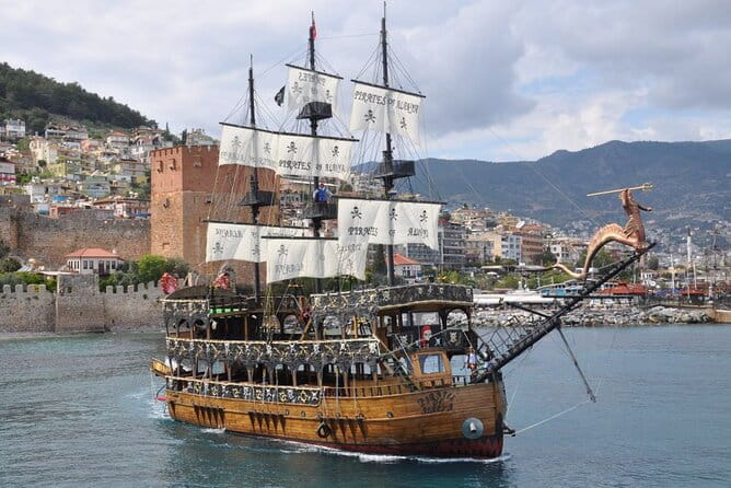 Alanya: Pirates Yacht Tour with Lunch and Soft Drinks - Price and Logistics: Does It Offer Good Value?