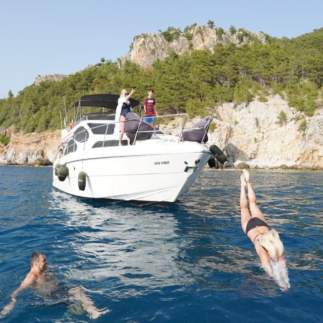 Alanya: Private Yacht Trip with Lunch and Soft Drinks - Returning and Drop-Off: Easy End to a Relaxing Day