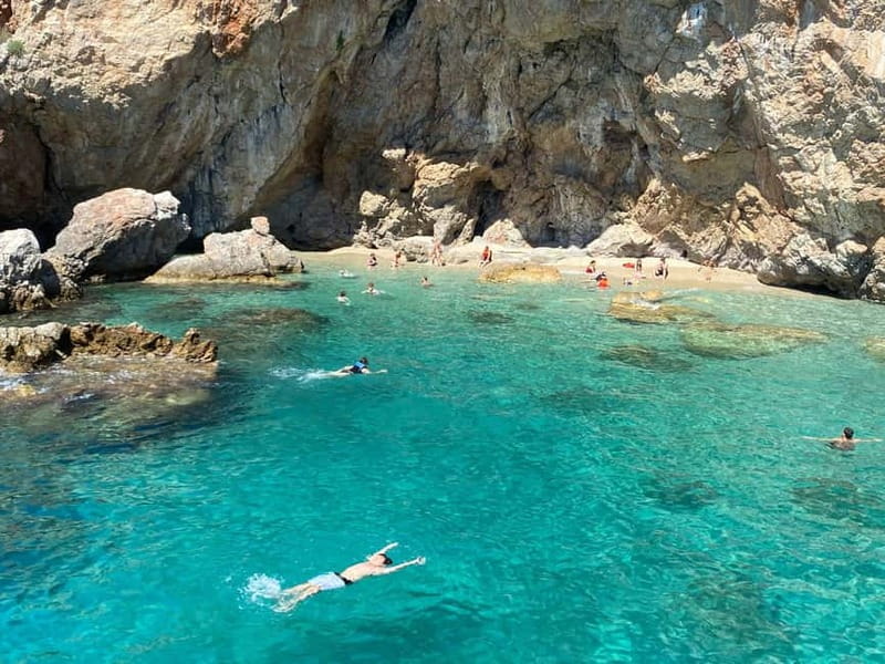 Alanya Relax Boat Tour with Caretta and Dolphin View - The Details That Make It Special