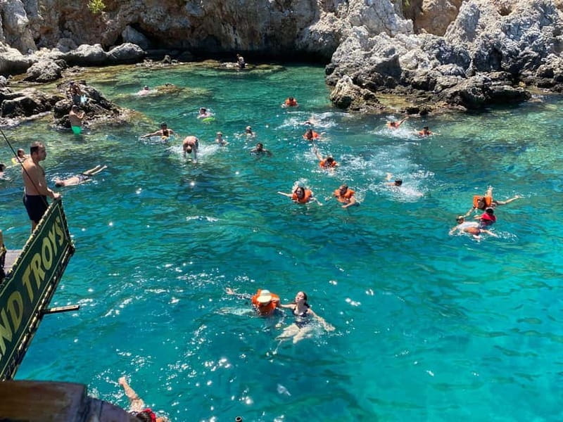 Alanya Relax Boat Tour with Caretta and Dolphin View - Entering the Natural Beauty of Alanya