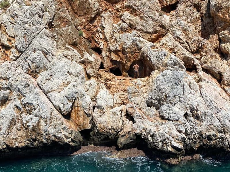 Alanya Relax Boat Tour with Caretta and Dolphin View - The Sum Up: Who Will Love This Cruise?