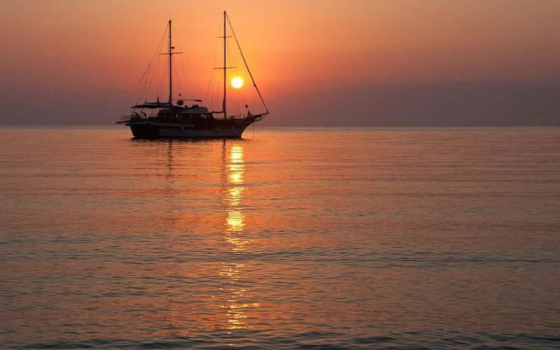 Alanya: Sunset And Party Boat With Soft Drinks And Dinner - A Deep Dive into the Alanya Sunset and Party Boat