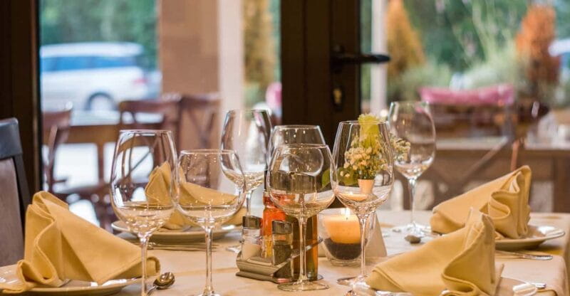 Alanya: Table Reservation with View and Hotel Transfer - Logistics and Practical Details