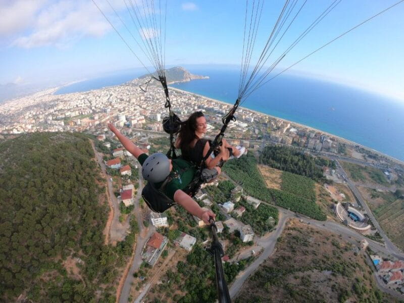Alanya: Tandem Paragliding from 700m with Meeting or Pick Up - Why This Paragliding Experience Stands Out