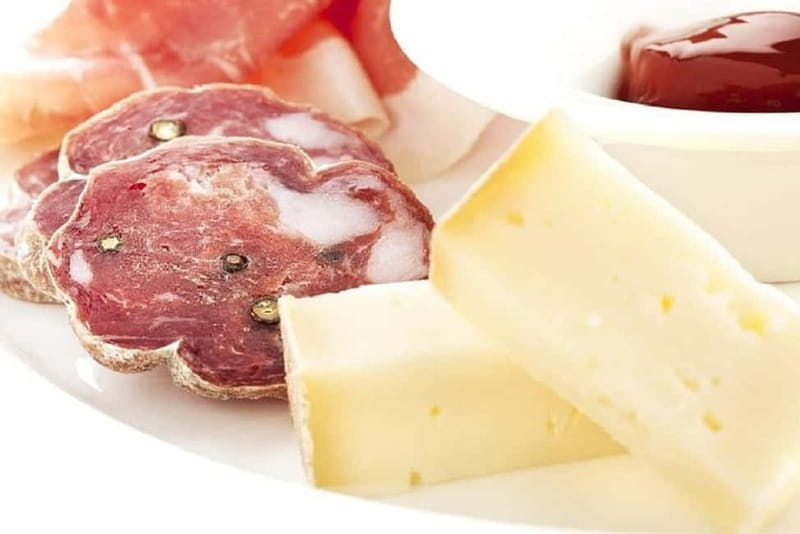 Alba: History Walking Tour and Food Tasting with a Local - Truffle and Pasta: The Heart of Piedmont’s Gourmet Identity