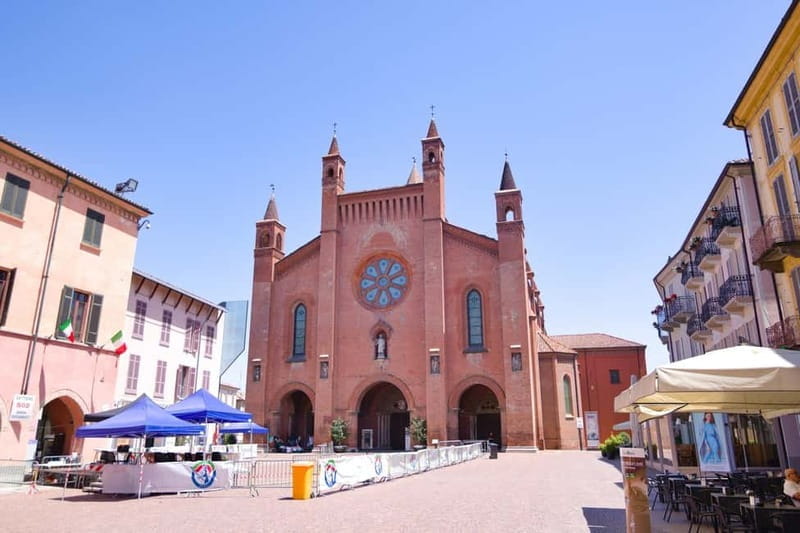 Alba: History Walking Tour and Food Tasting with a Local - The Sum Up: Who Should Book This Tour?