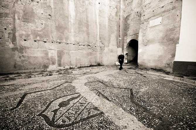 Albayzín y Sacromonte, Unesco Heritage Neighborhoods - Walking Through Granada’s Old Neighborhoods