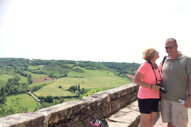Albi and Cordes sur Ciel Private Day Tour from Toulouse - Key Points