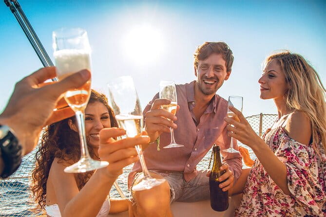 Albufeira: 2h30 Sunset Sailing Experience - "Unwind" - Key points / Takeaways