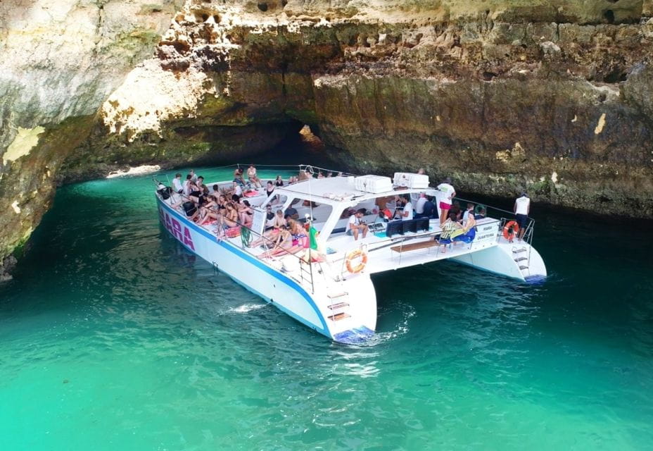 Albufeira: Catamaran Cruise With BBQ & Open Bar on the Beach - Customer Ratings and Feedback