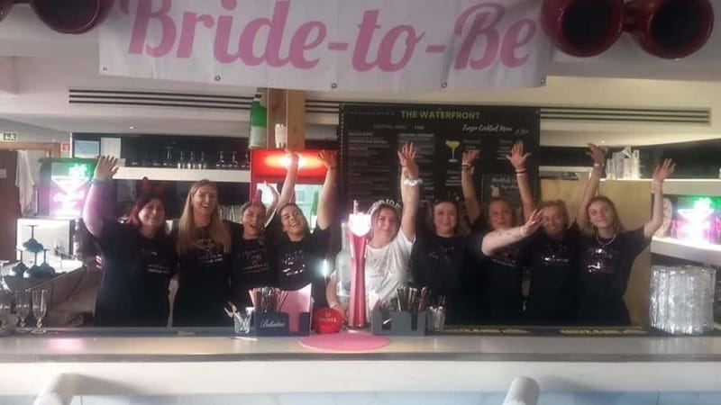 Albufeira: Cocktail Making Class at The Waterfront - An Authentic Beachside Experience in Albufeira