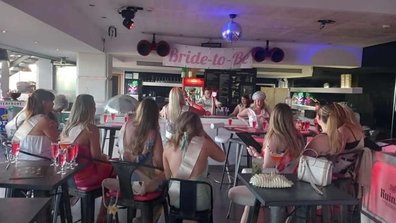 Albufeira: Cocktail Making Class at The Waterfront - FAQs