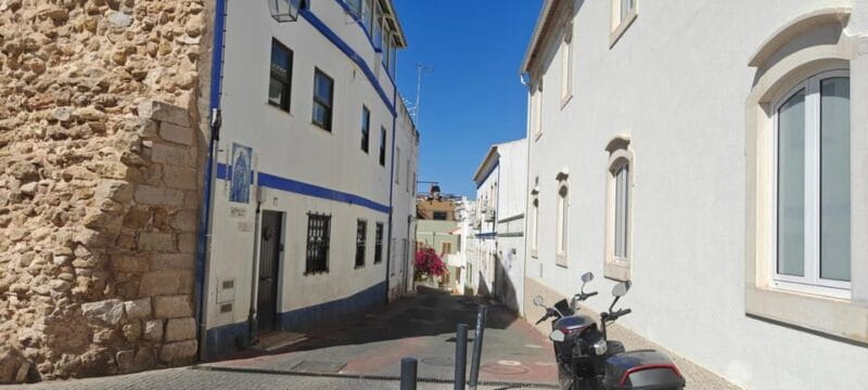 Albufeira: Old Town 1.5h - Quick Introduction to the Albufeira Old Town Tour