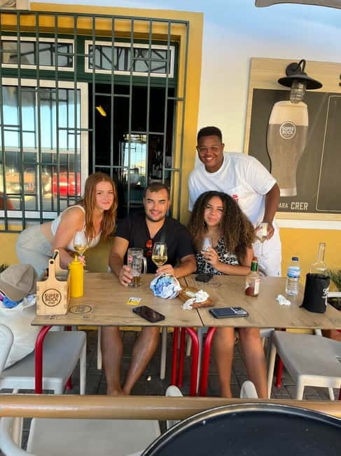 Albufeira: Portuguese Tapas and Wine Restaurant Experience - Practical Tips for Travelers