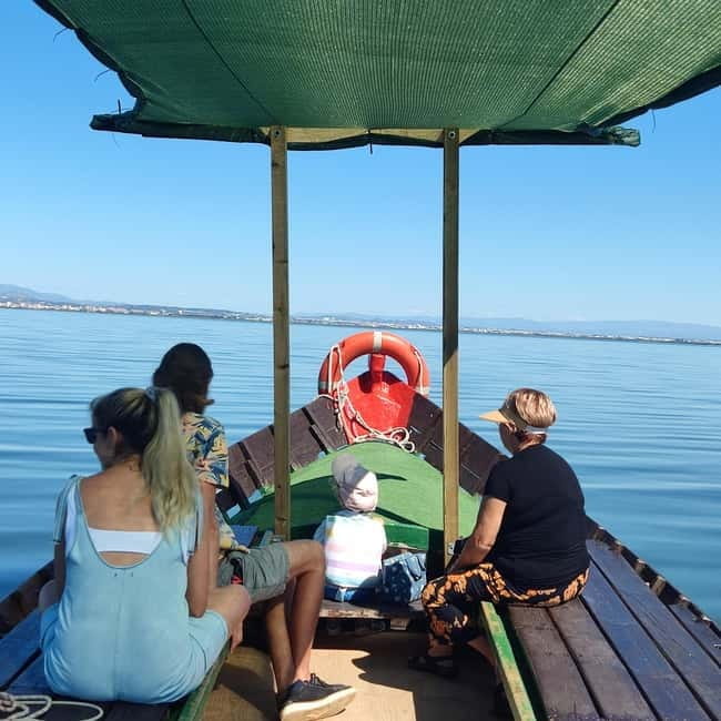 Albufera of Valencia: boat ride and visit to the barraca - The Heart of lAlbufera: Nature and Serenity