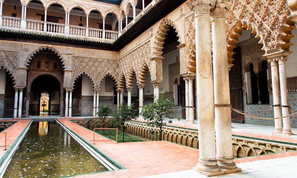 Alcazar of Seville Reduced-Group Tour - Tips for Visitors