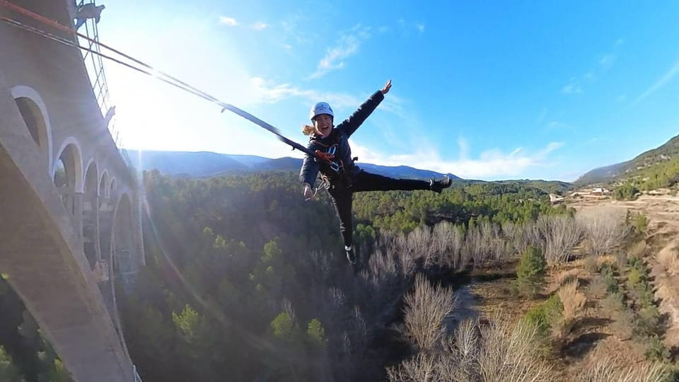 Alcoy: Bungee Jumping - Additional Services and Pricing