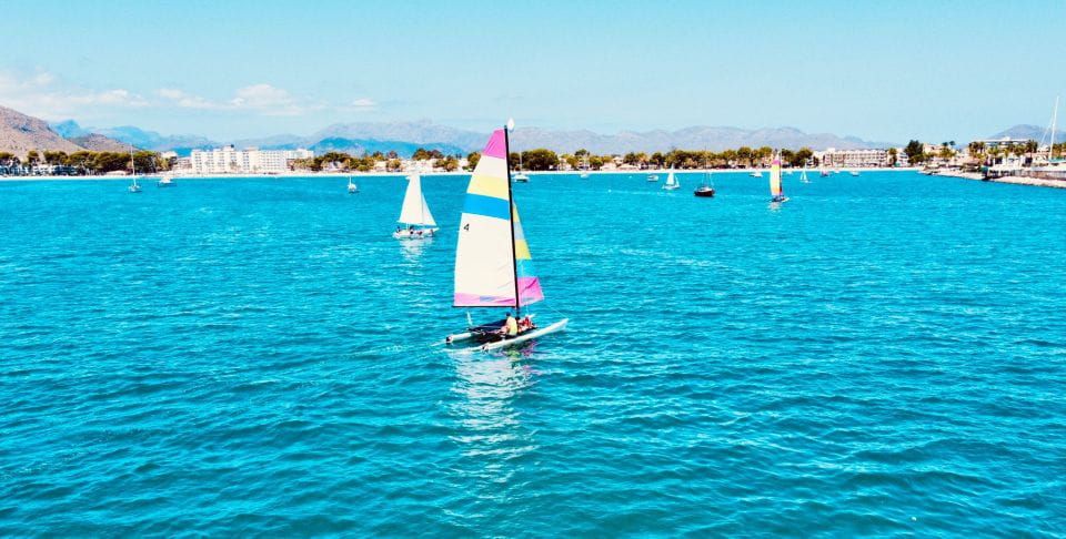 Alcudia: 1-Hour Catamaran Experience With Monitor for 2 - Experience Highlights