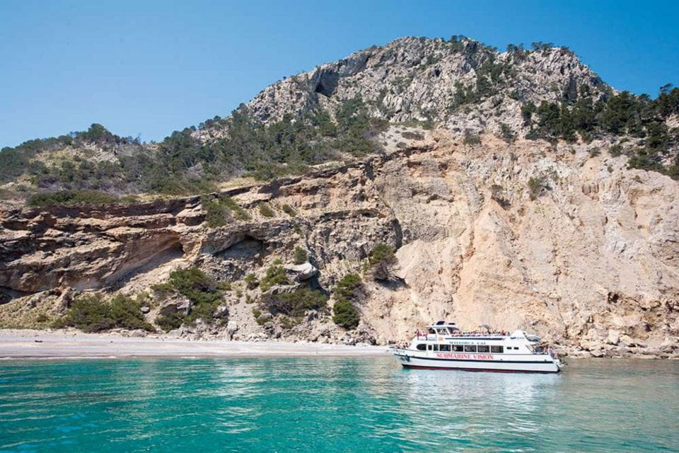 Alcudia: Boat Trip to Coll Baix - Onboard Amenities and Restrictions