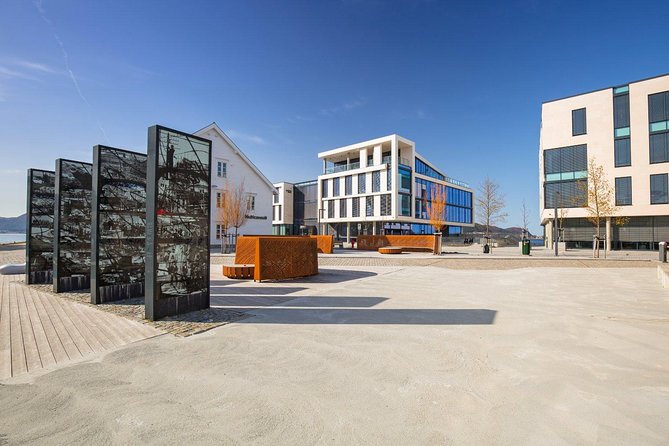 Alesund Shore Excursion: The Ultimate Sightseeing Tour - Island of Giske