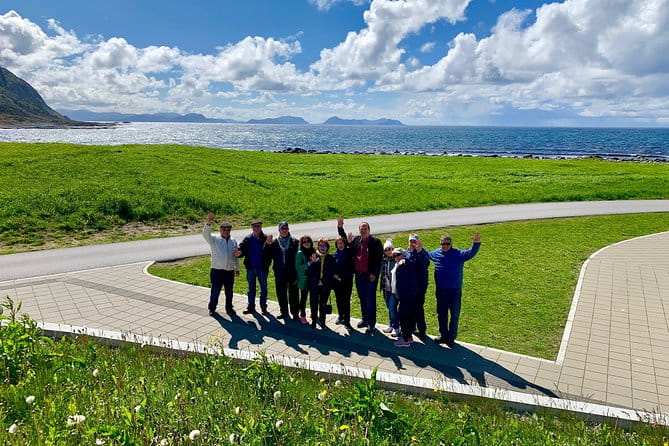 Alesund Sightseeing tour Vikings islands by minibus, 4 hours. Private tour - A Detailed Look at the Alesund Viking Islands Tour
