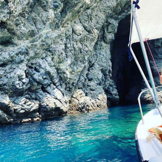 Alfotour tour 3 hour grotte di bagnara - Key points / Takeaways