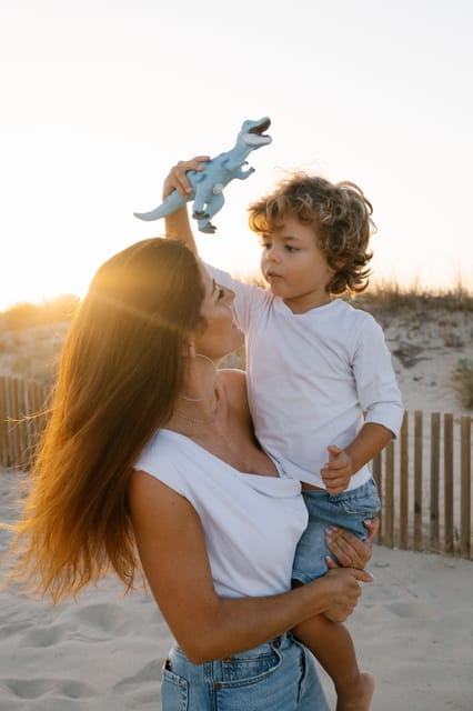 Algarve: 1 hour Couple & Family Photoshoot - A Closer Look at the Algarve 1-Hour Couple & Family Photoshoot Experience