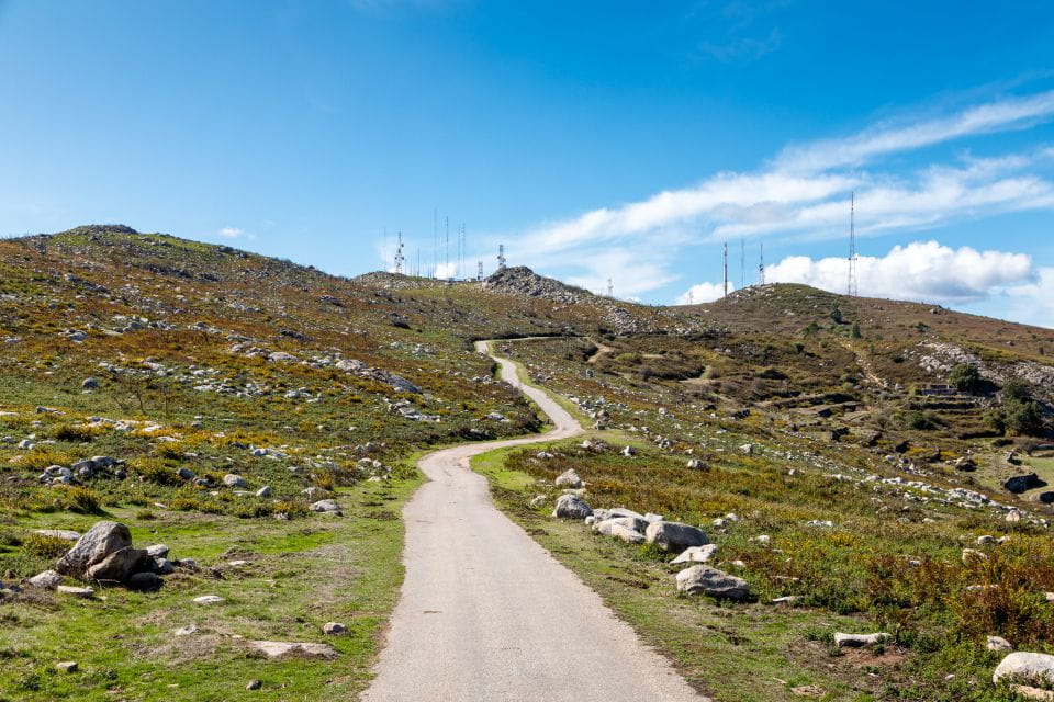 Algarve: Full-Day Guided Sightseeing Tour With Lunch - Exploring the Vicentine Coast