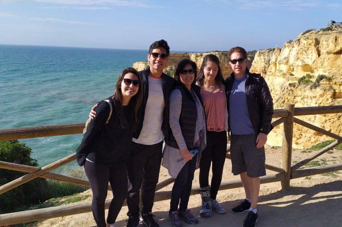 Algarve private transfer to Seville - Who Should Consider This Service?